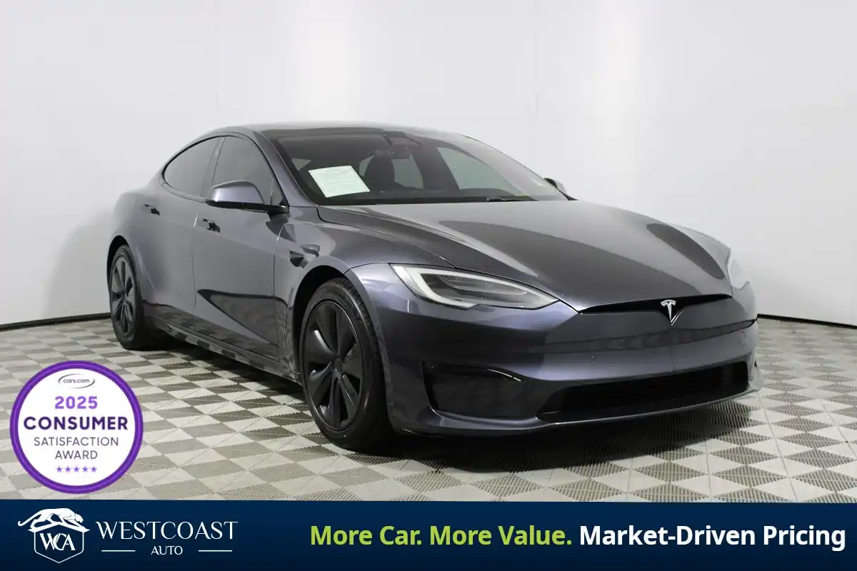 2021 Tesla Model S Plaid's photo