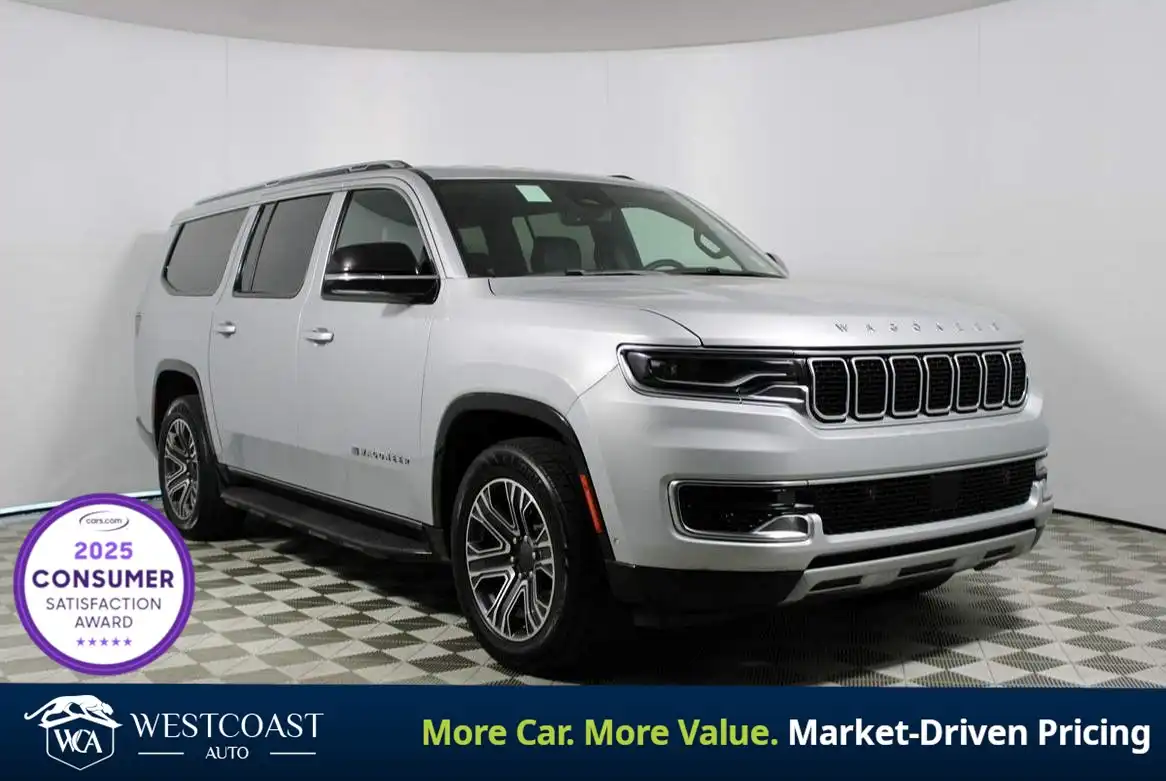 2024 Jeep Wagoneer L's photo