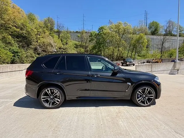 2015 BMW X5 M Base photo 4