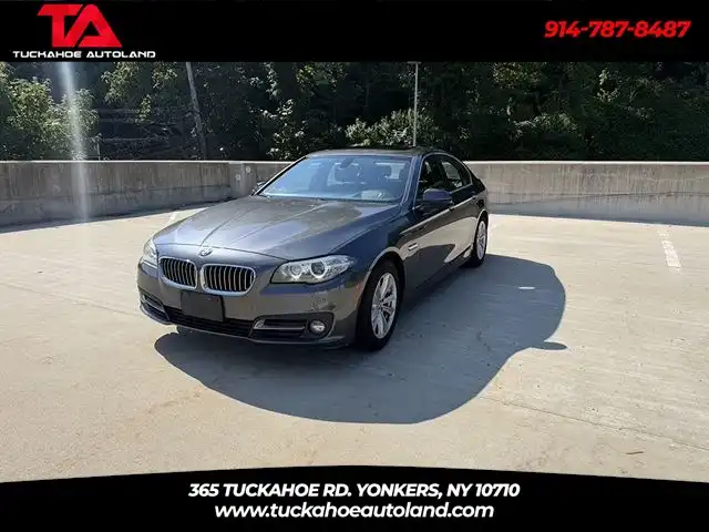 2016 BMW 5 Series 528i xDrive Sedan's photo