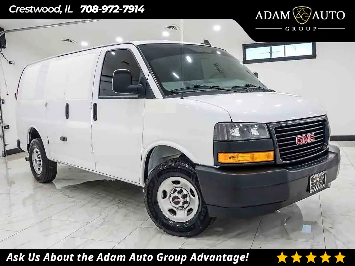 2023 GMC Savana 3500's photo