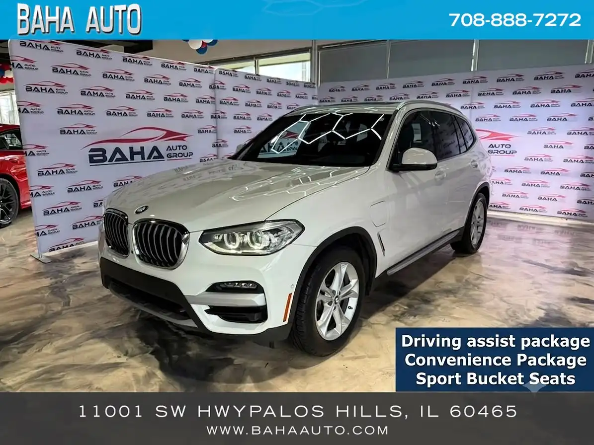 2021 BMW X3 xDrive30e's photo