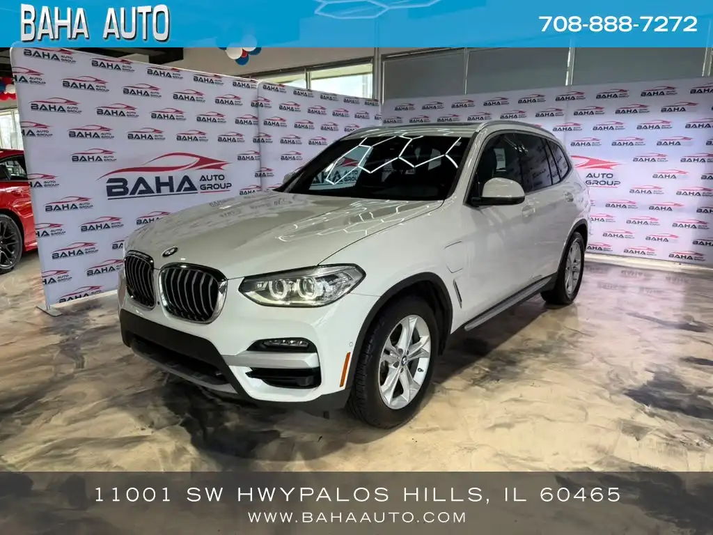 2021 BMW X3 xDrive30e's photo
