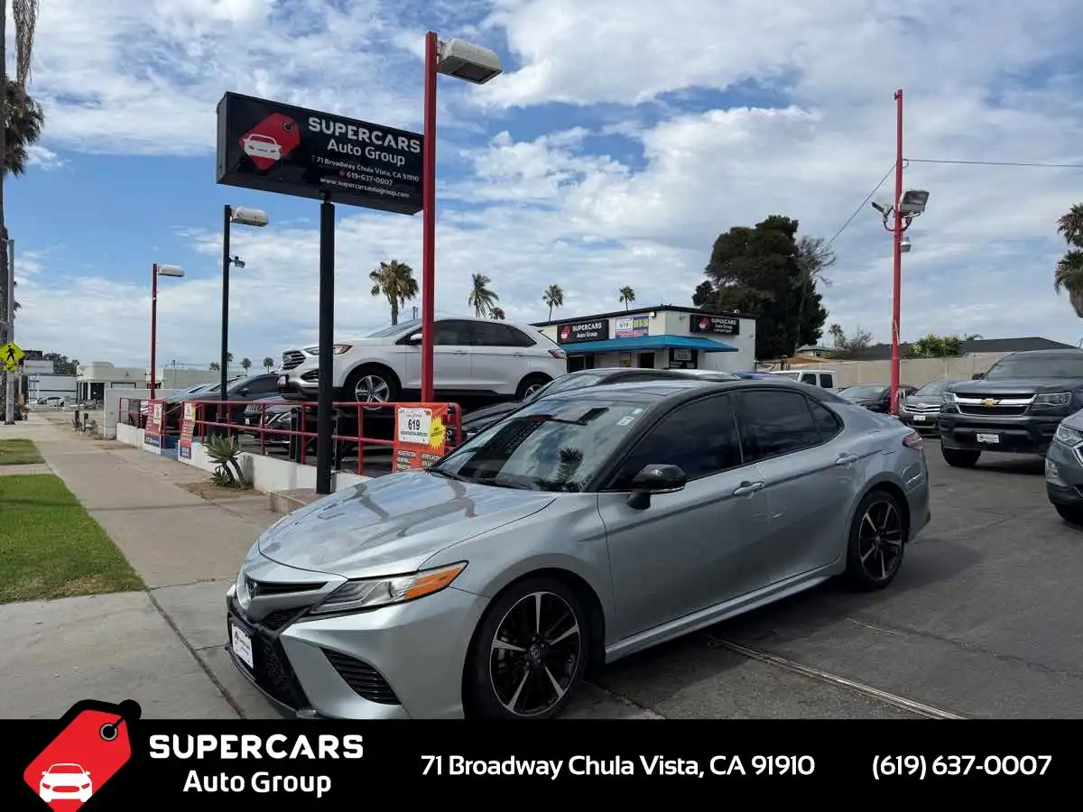 2019 Toyota Camry 2.5 Auto XSE's photo