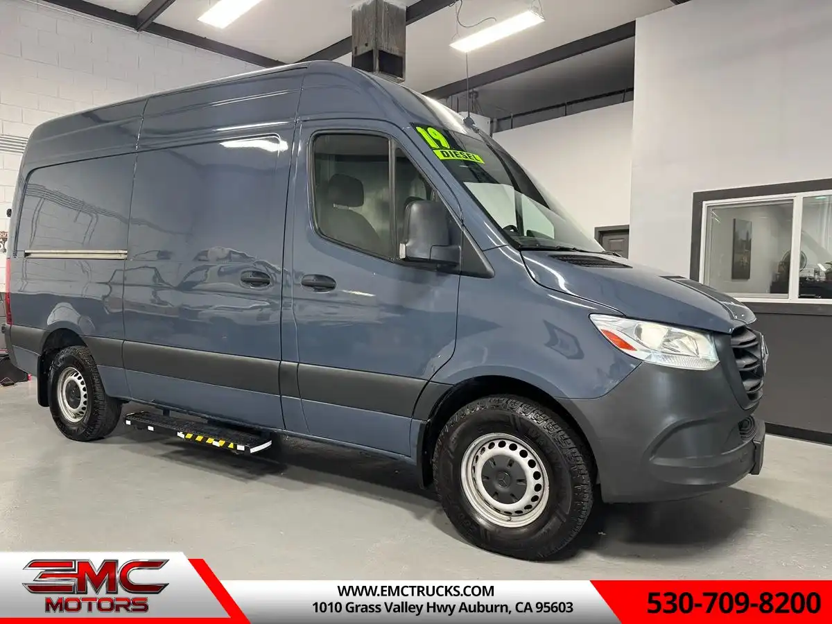 2019 Mercedes-Benz Sprinter 2500 144 WB High Roof's photo