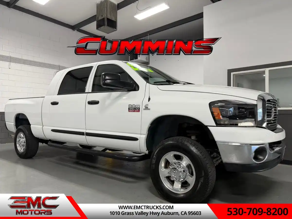 2008 Dodge Ram 3500 SXT 4X4 Mega Cab's photo