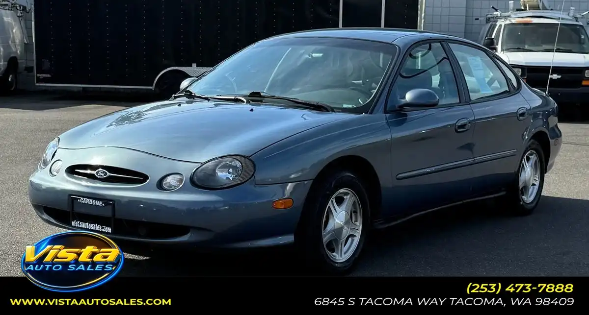 1999 Ford Taurus SE's photo