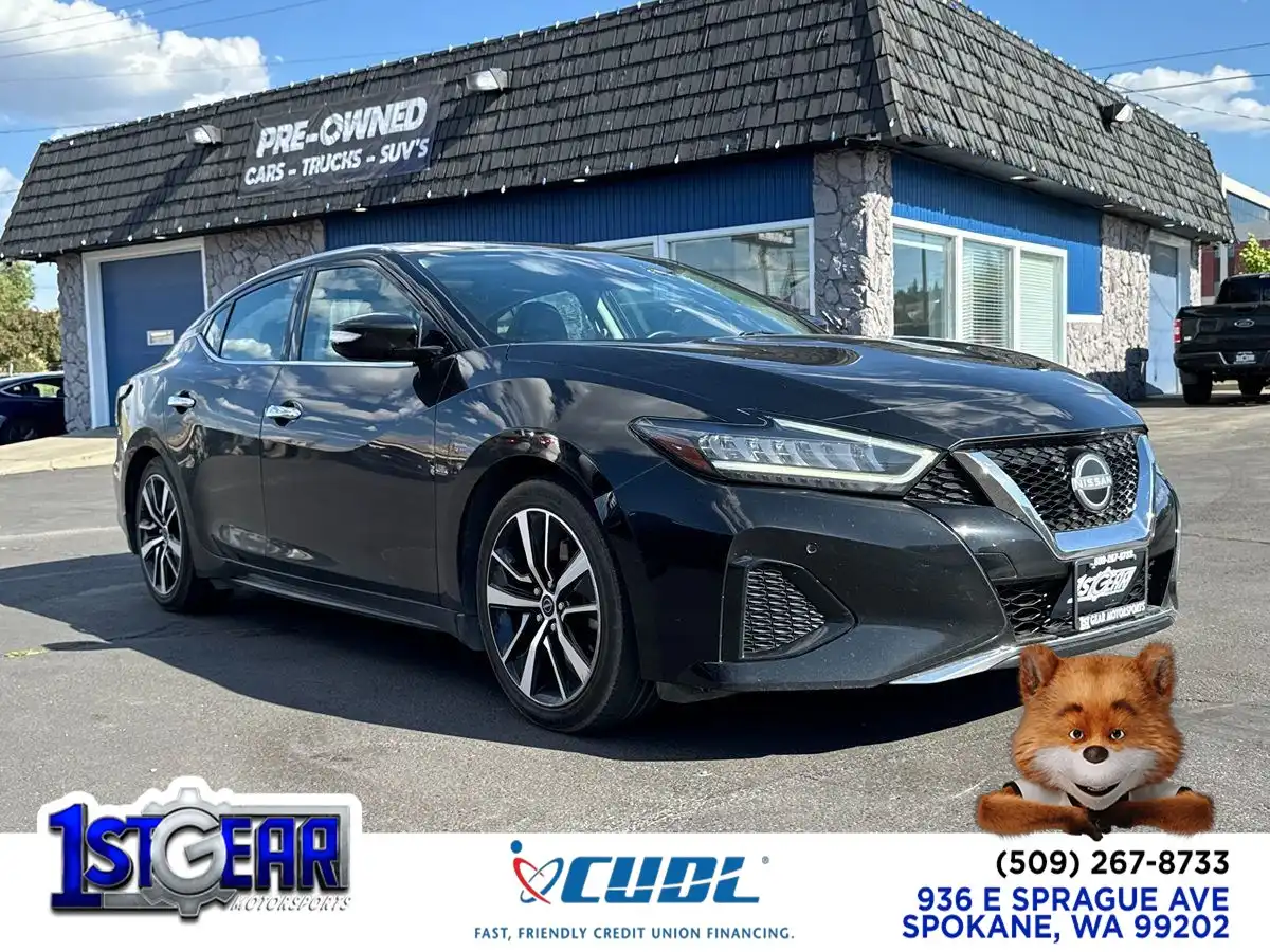 2023 Nissan Maxima SL's photo