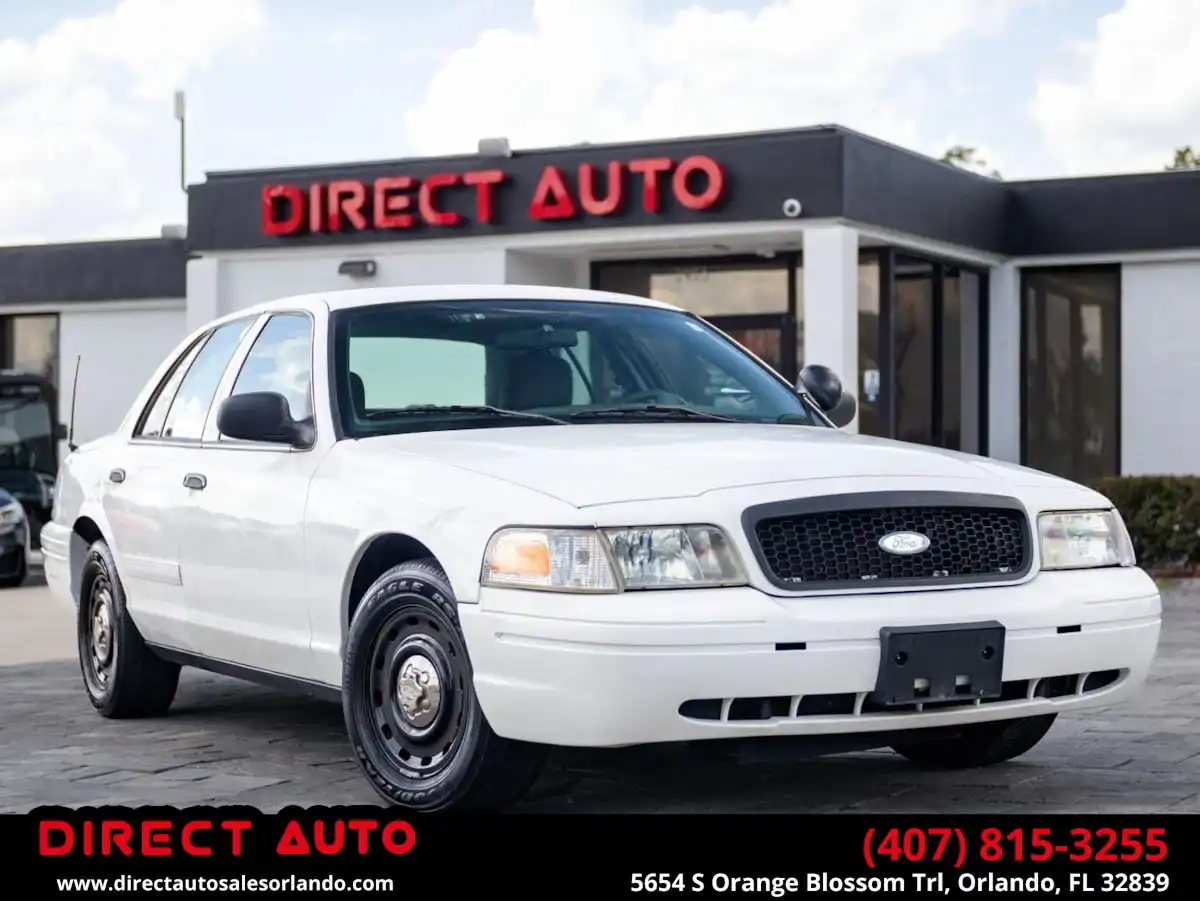 2005 Ford Crown Victoria Fleet Police's photo