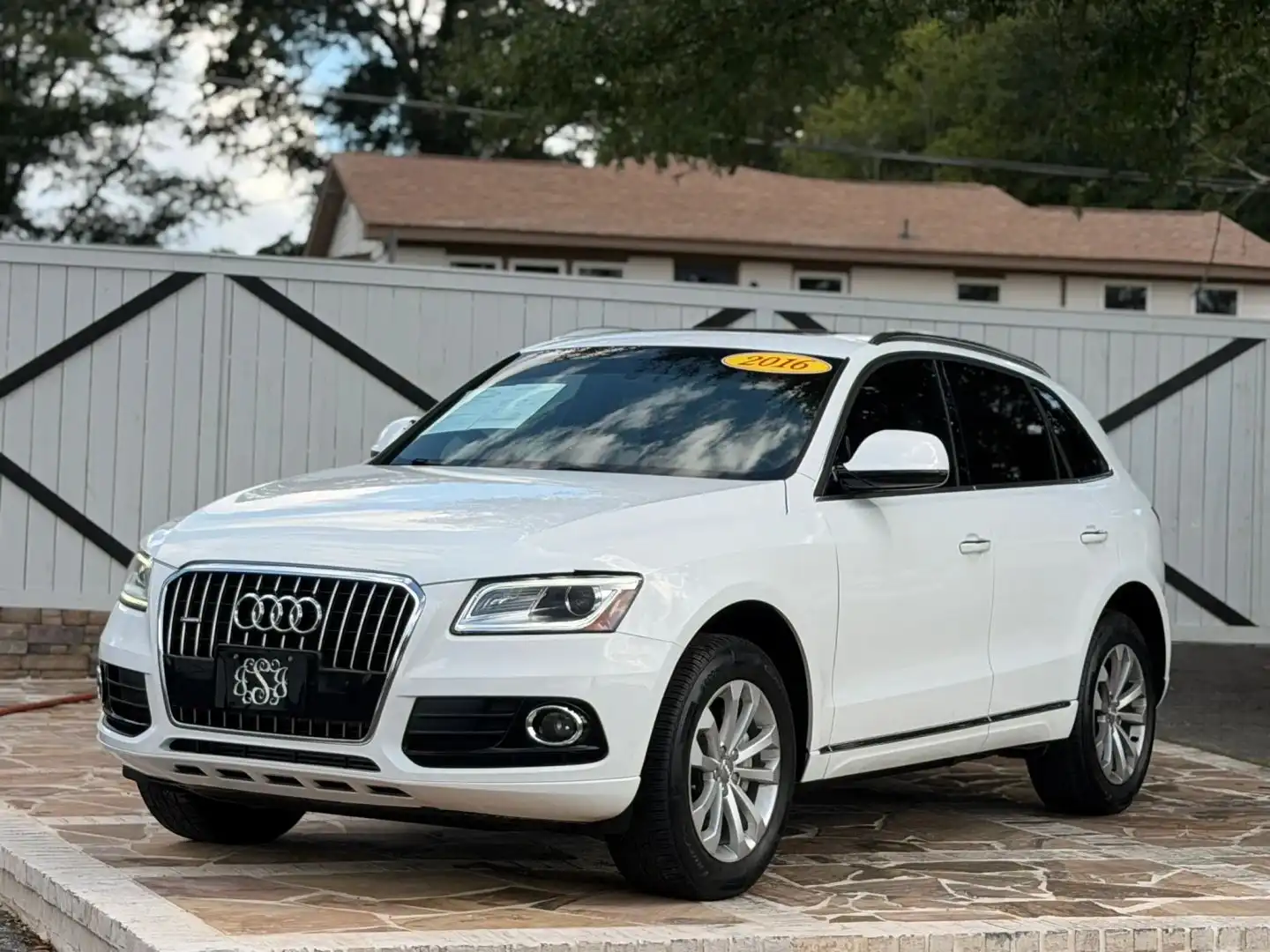 2016 Audi Q5 2.0T Premium quattro Tiptronic's photo