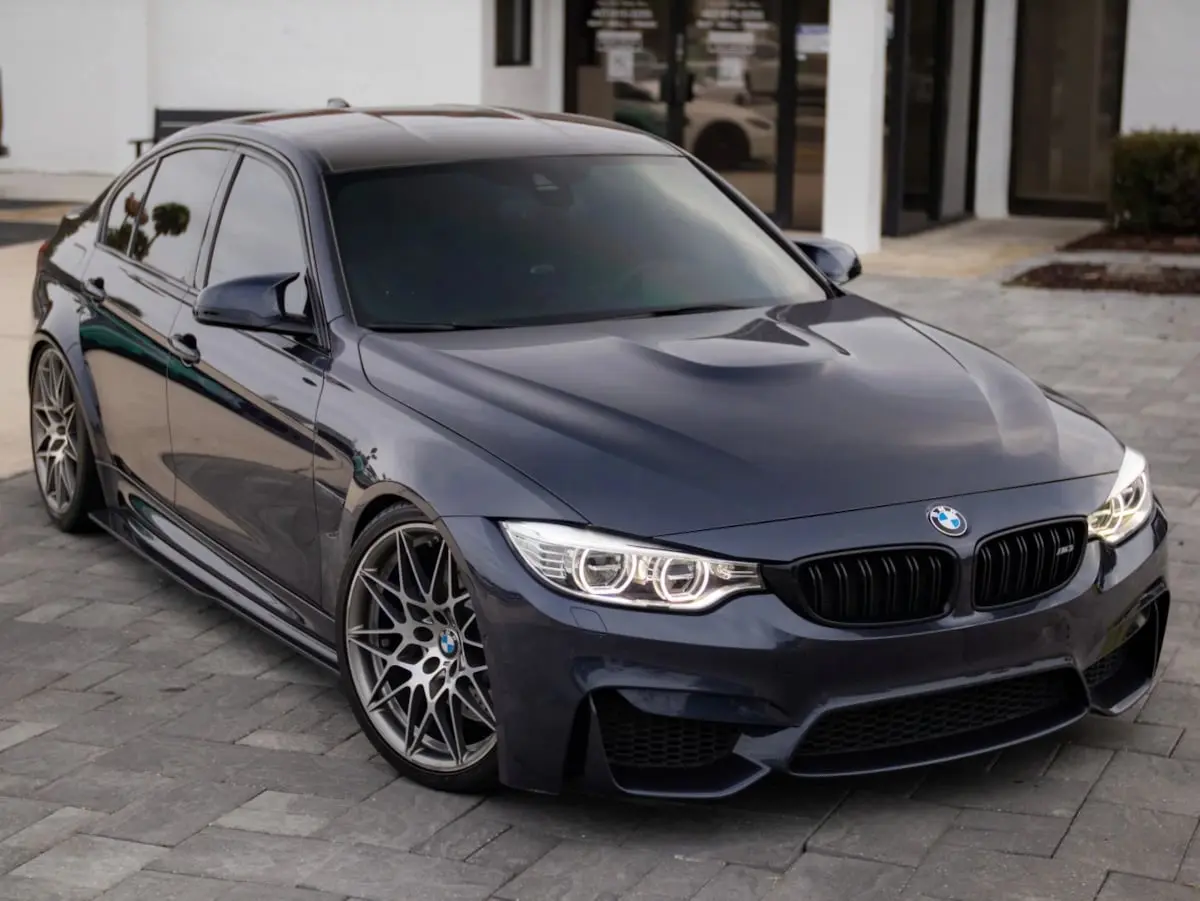 2017 BMW M3 Base photo 3
