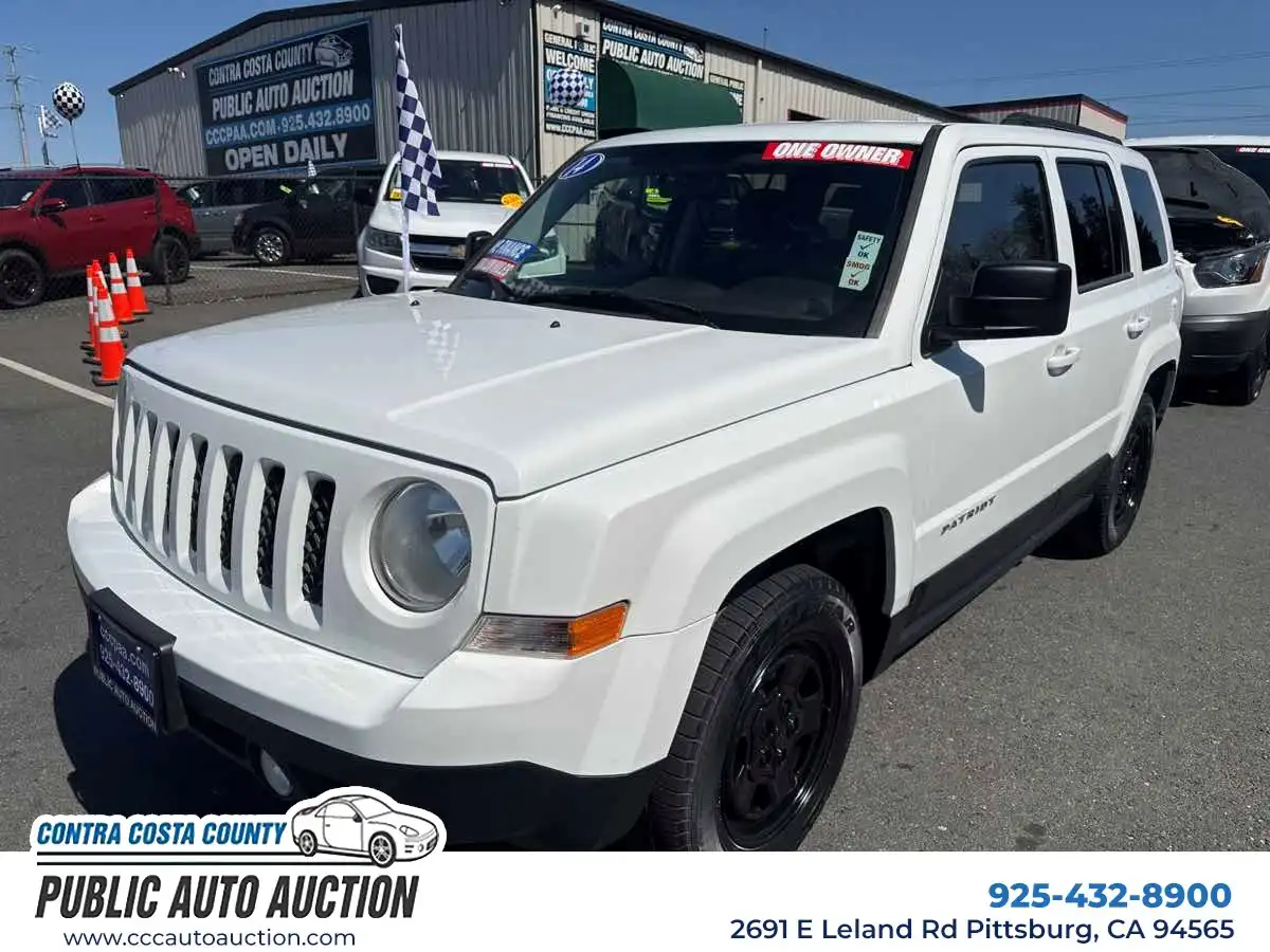 2014 Jeep Patriot Sport's photo
