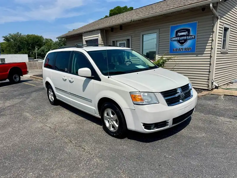 2009 Dodge Grand Caravan SXT FWD's photo