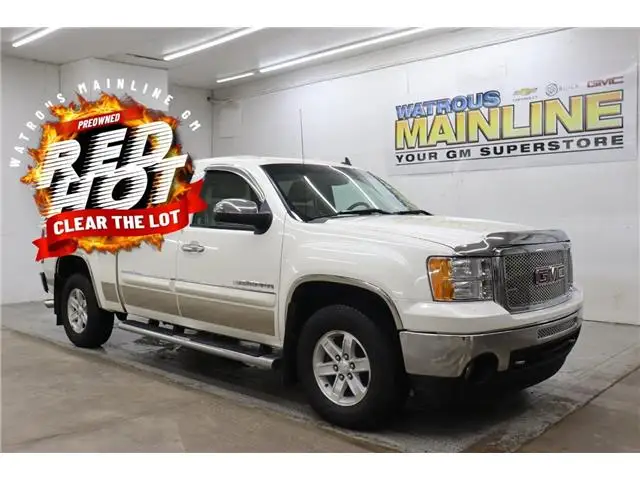 2011 GMC Sierra SLT 4x4 Crew Cab SWB photo 1