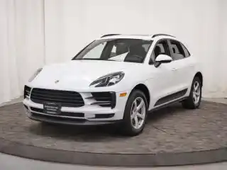 2019 Porsche Macan Base's photo