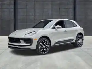 2026 Porsche Macan Base's photo