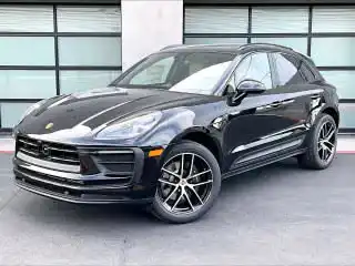 2026 Porsche Macan's photo