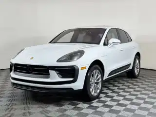 2026 Porsche Macan T's photo