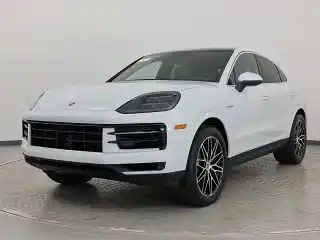 2026 Porsche Cayenne E-Hybrid's photo
