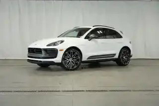 2025 Porsche Macan T's photo