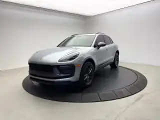 2024 Porsche Macan Base's photo