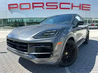 2024 Porsche Cayenne E-Hybrid's photo