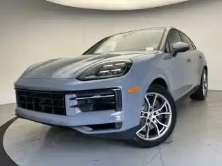 2026 Porsche Cayenne E-Hybrid's photo