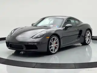2017 Porsche 718 Cayman S's photo