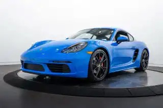 2025 Porsche 718 Cayman S's photo