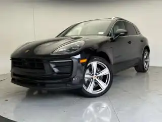 2026 Porsche Macan T's photo