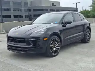 2026 Porsche Macan S's photo