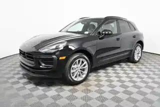 2026 Porsche Macan T's photo
