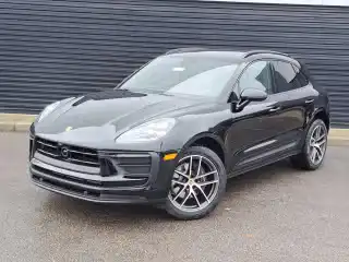 2026 Porsche Macan Base's photo