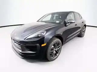 2026 Porsche Macan T's photo