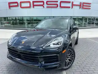 2023 Porsche Cayenne Platinum Edition's photo