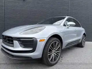 2026 Porsche Macan T's photo