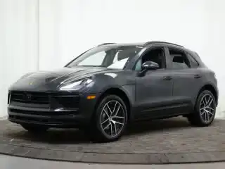 2026 Porsche Macan Base's photo