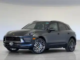 2026 Porsche Macan T's photo