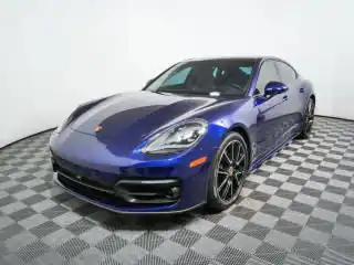 2023 Porsche Panamera 4 Platinum Edition's photo