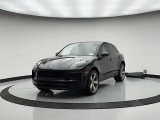 2023 Porsche Macan Base's photo