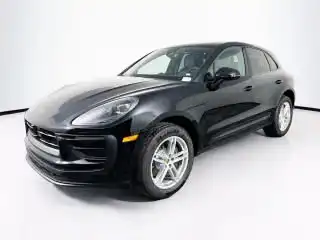 2026 Porsche Macan Base's photo