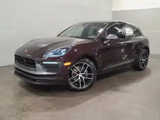 2026 Porsche Macan T's photo