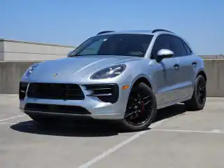 2021 Porsche Macan GTS's photo