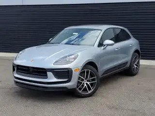 2025 Porsche Macan T's photo