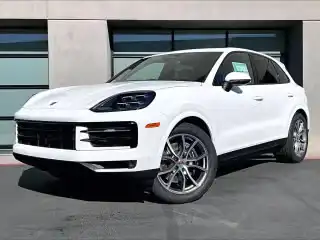 2026 Porsche Cayenne Base's photo