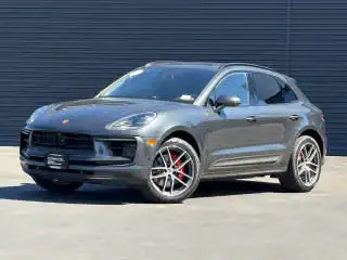 2024 Porsche Macan S's photo