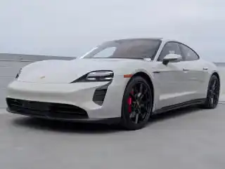 2024 Porsche Taycan GTS's photo