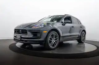 2024 Porsche Macan S's photo