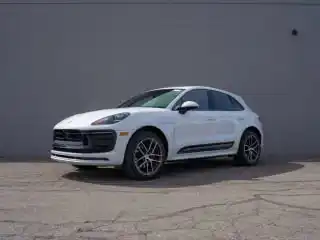 2025 Porsche Macan Base's photo