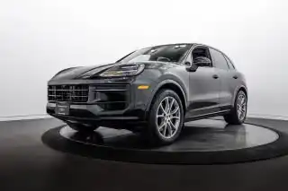 2026 Porsche Cayenne Base's photo